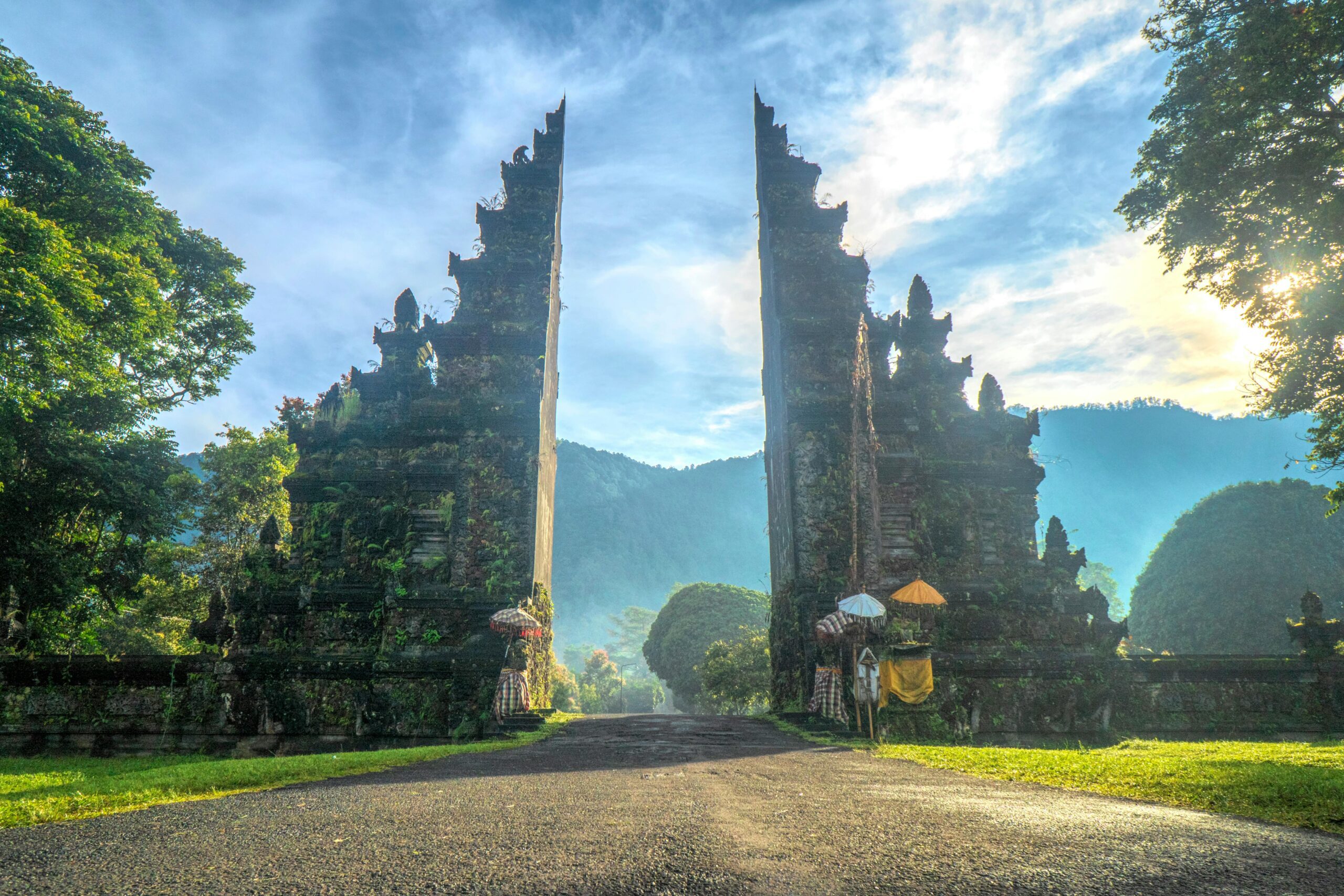 Stunning view of the Handara Gate in Bali with mountains and lush greenery.